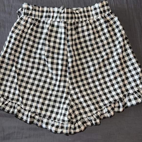 Checkered shorts - Picture 3 of 3